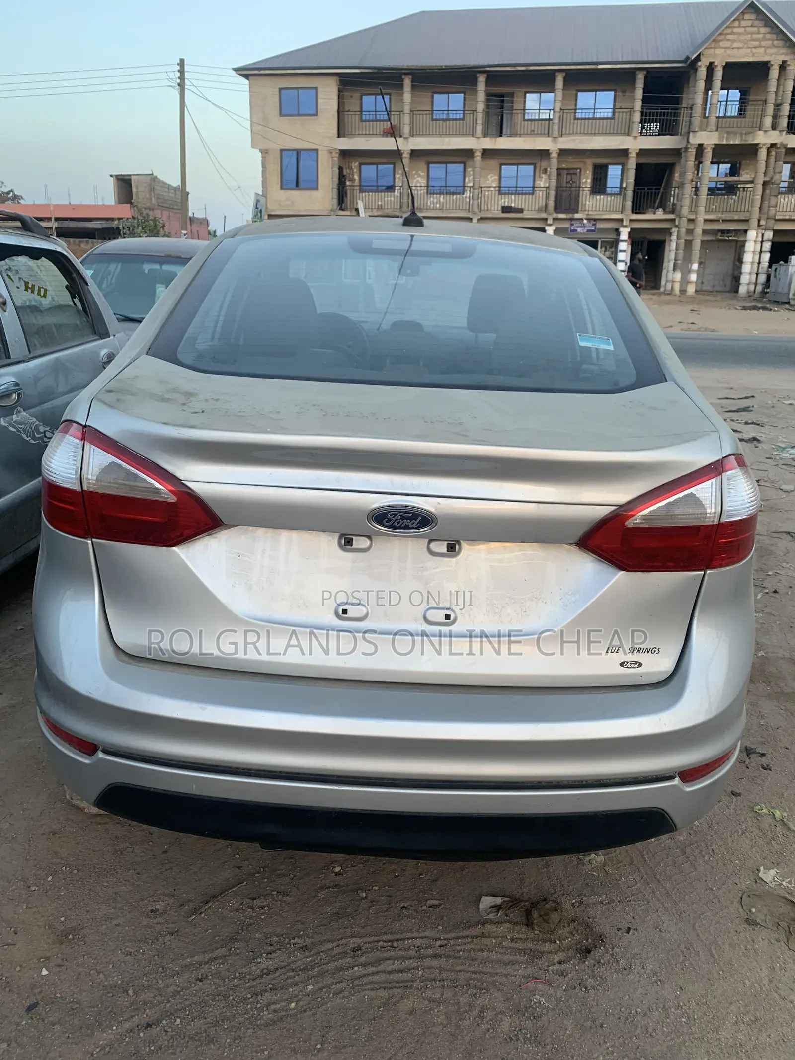 Ford Fiesta SE 4dr Sedan (1.6L 4cyl 5M) 2015 Silver