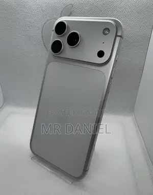 New Apple iPhone 17 Pro Max 1 TB Silver