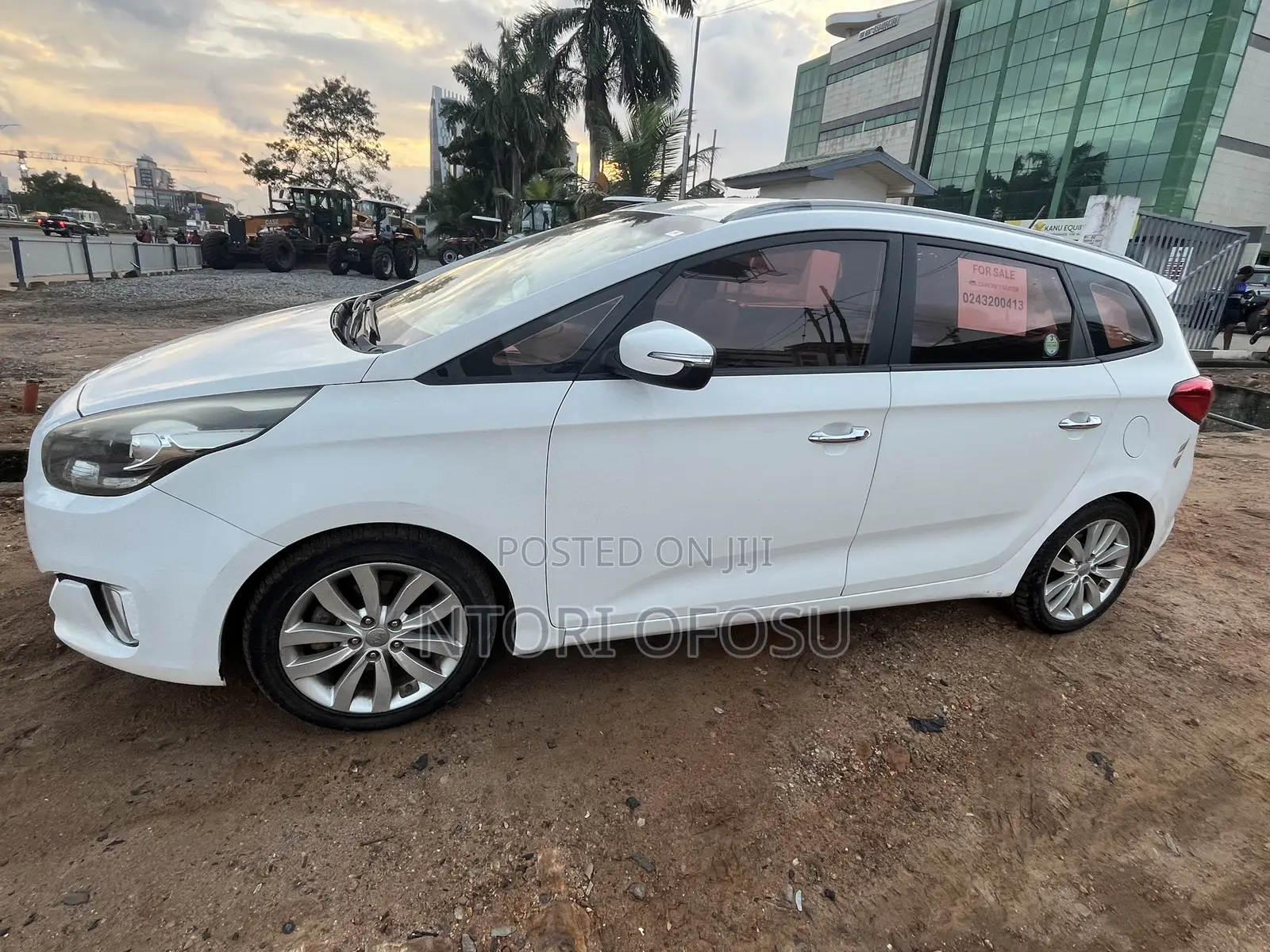 Kia Carens 2014 White