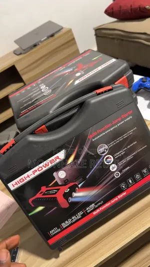 High Power Car Jump Starter Kit With Air Compressor / Tyre Inflator