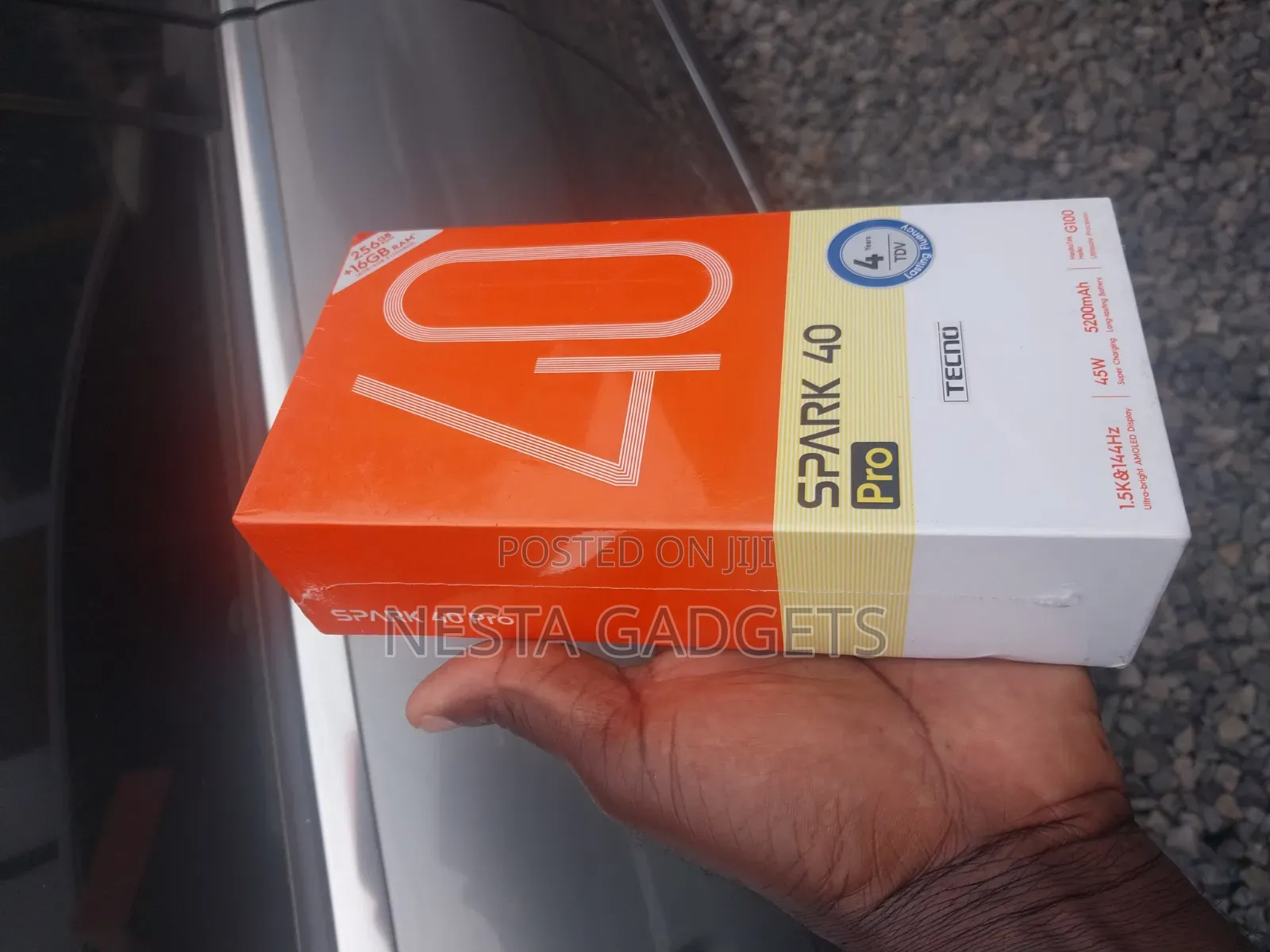 New Tecno Spark 40 Pro 256 GB Silver