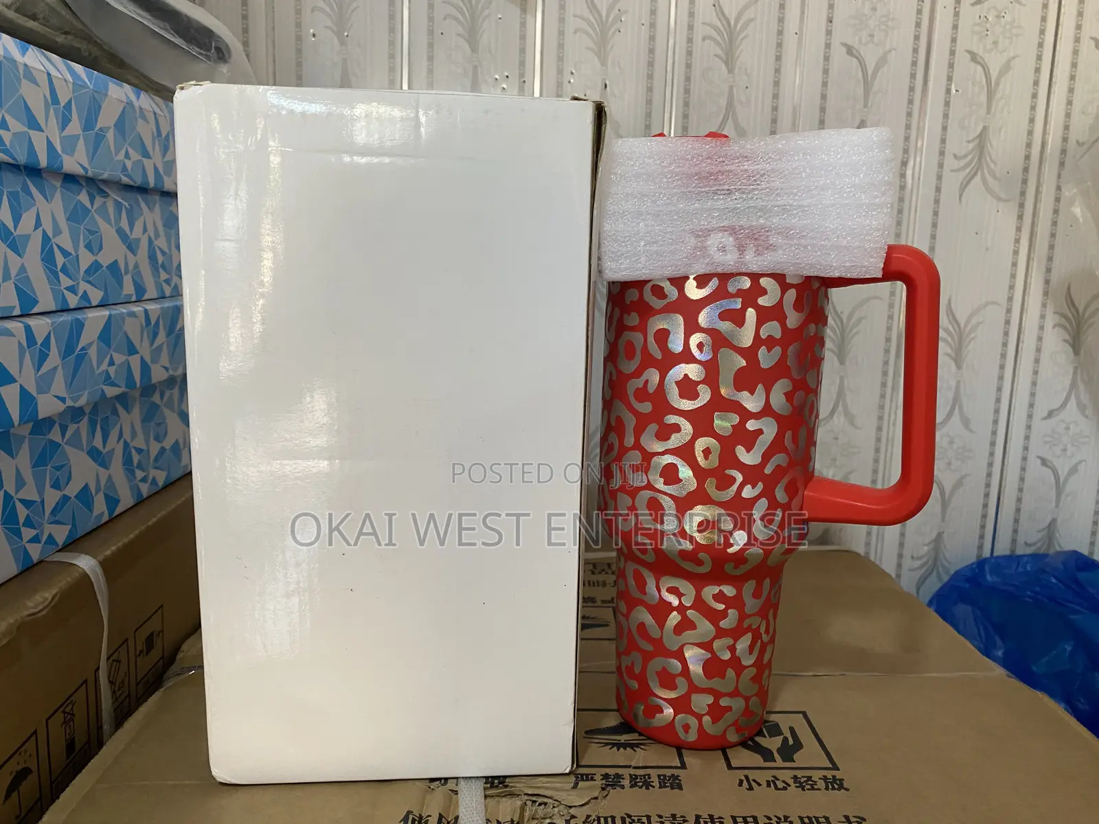 Premium 304 Stainless Steel Double-Layer Insulated 40oz Car Cup