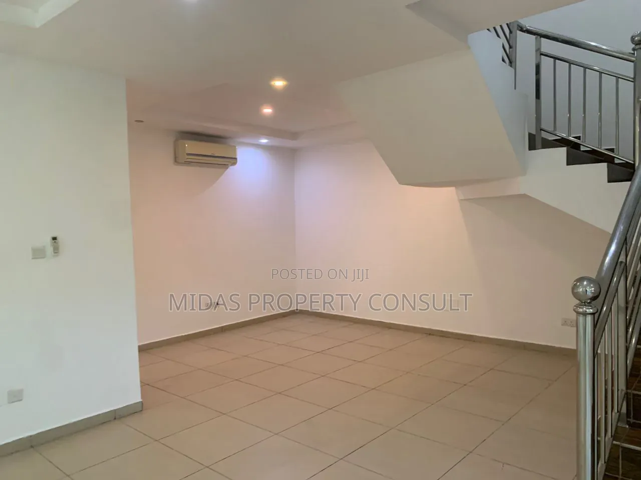 3bdrm Townhouse/Terrace in Cantonment, US Embassy Area for sale