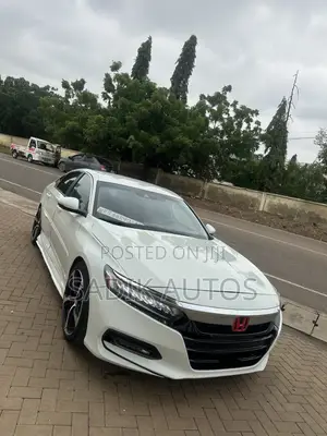Honda Accord Sport (1.5L 4cyl Turbo CVT) 2019 White