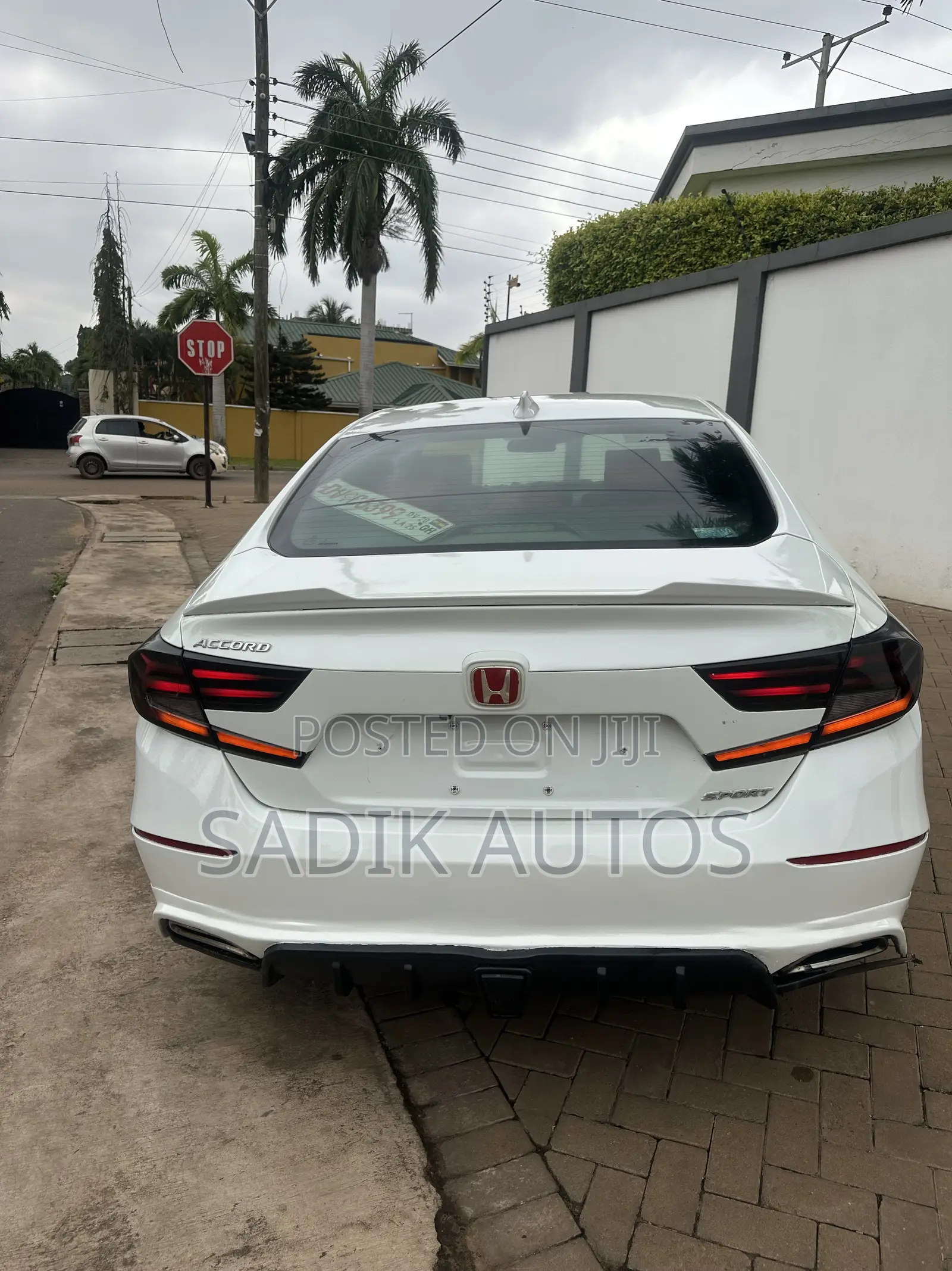 Honda Accord Sport (1.5L 4cyl Turbo CVT) 2019 White