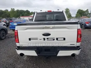 Ford F-150 XLT 2022 White