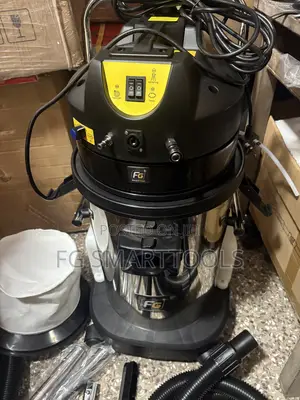 Wet Dry Carpet Sofa Extraction Vacuum Cleaner