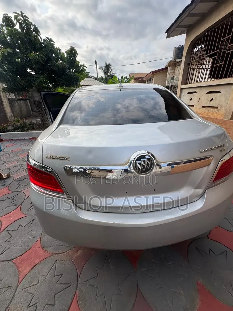 Buick LaCrosse 2015 Gray