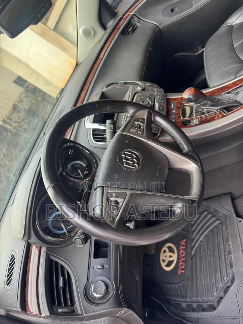 Buick LaCrosse 2015 Gray
