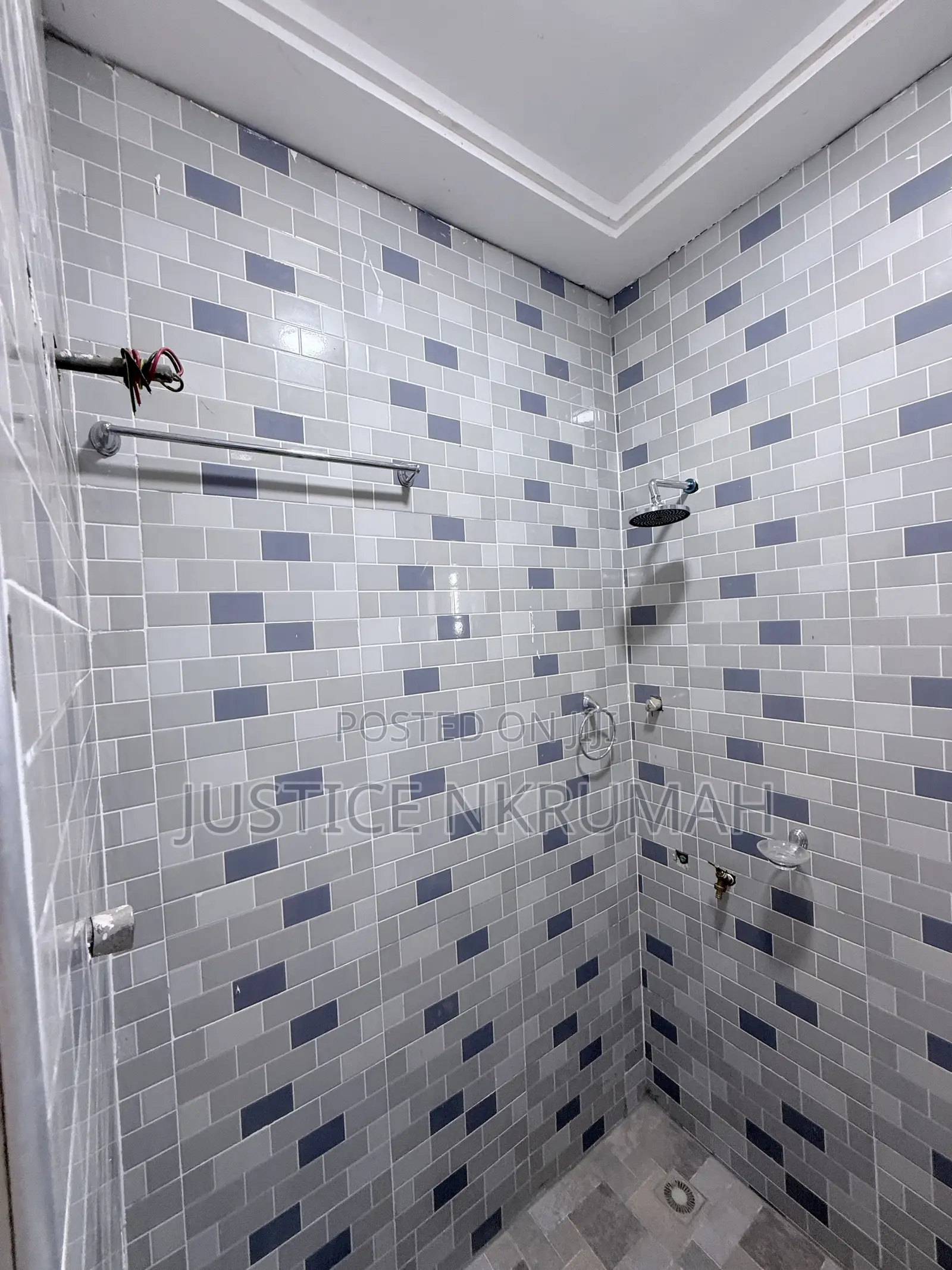 1bdrm Apartment in Mr Justice Estate, Bortiano for rent
