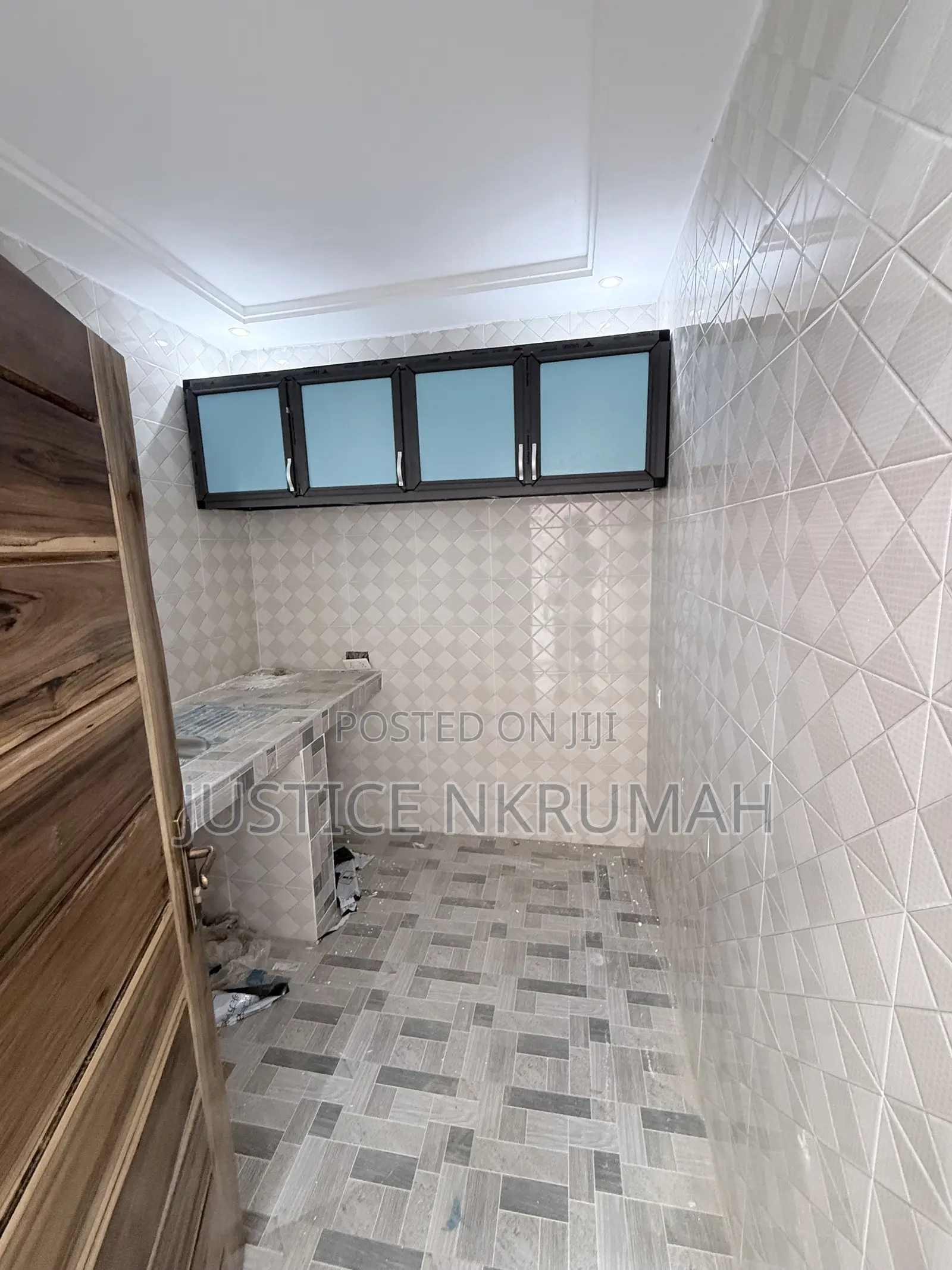 1bdrm Apartment in Mr Justice Estate, Bortiano for rent