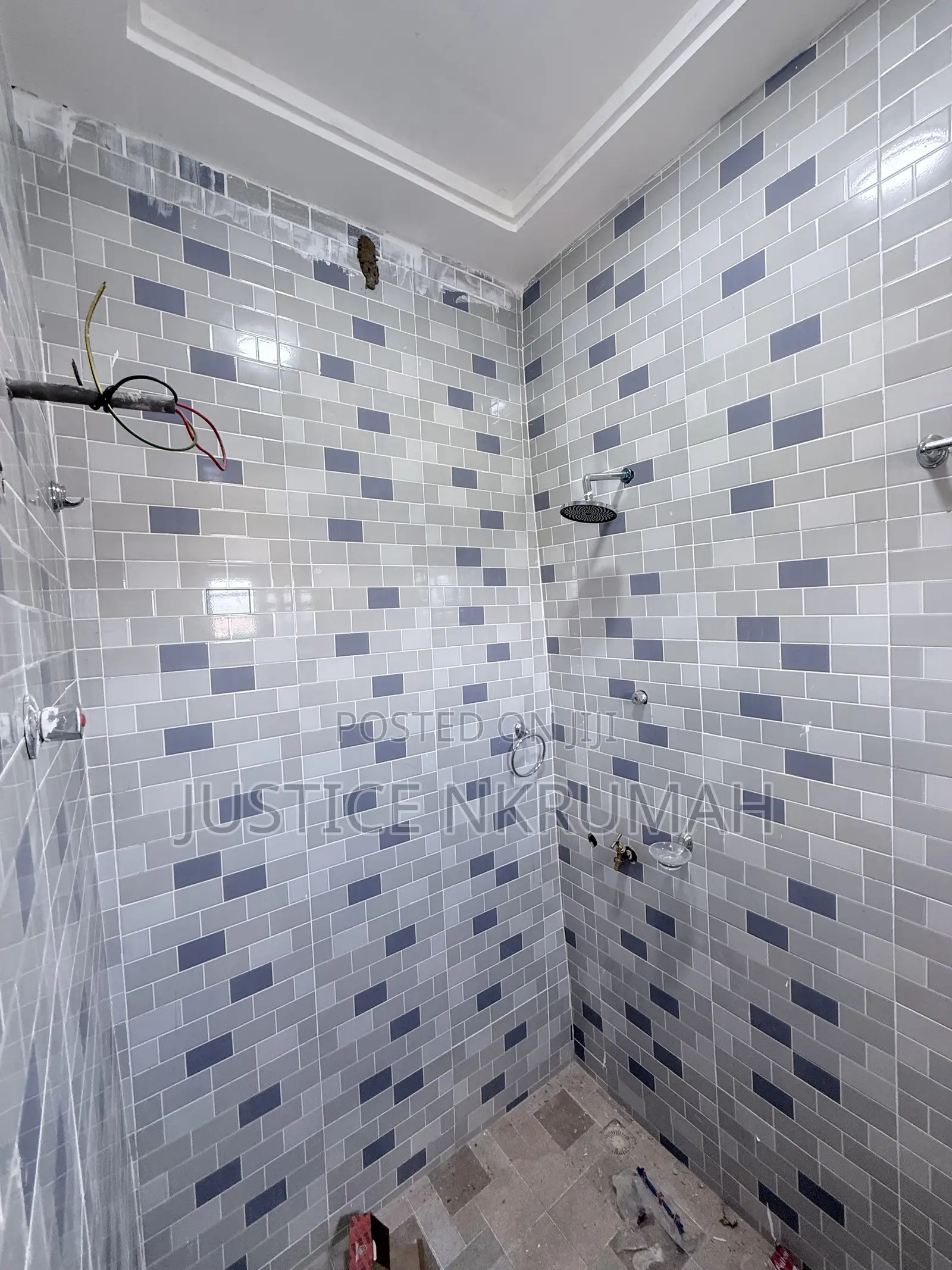 1bdrm Apartment in Mr Justice Estate, Bortiano for rent