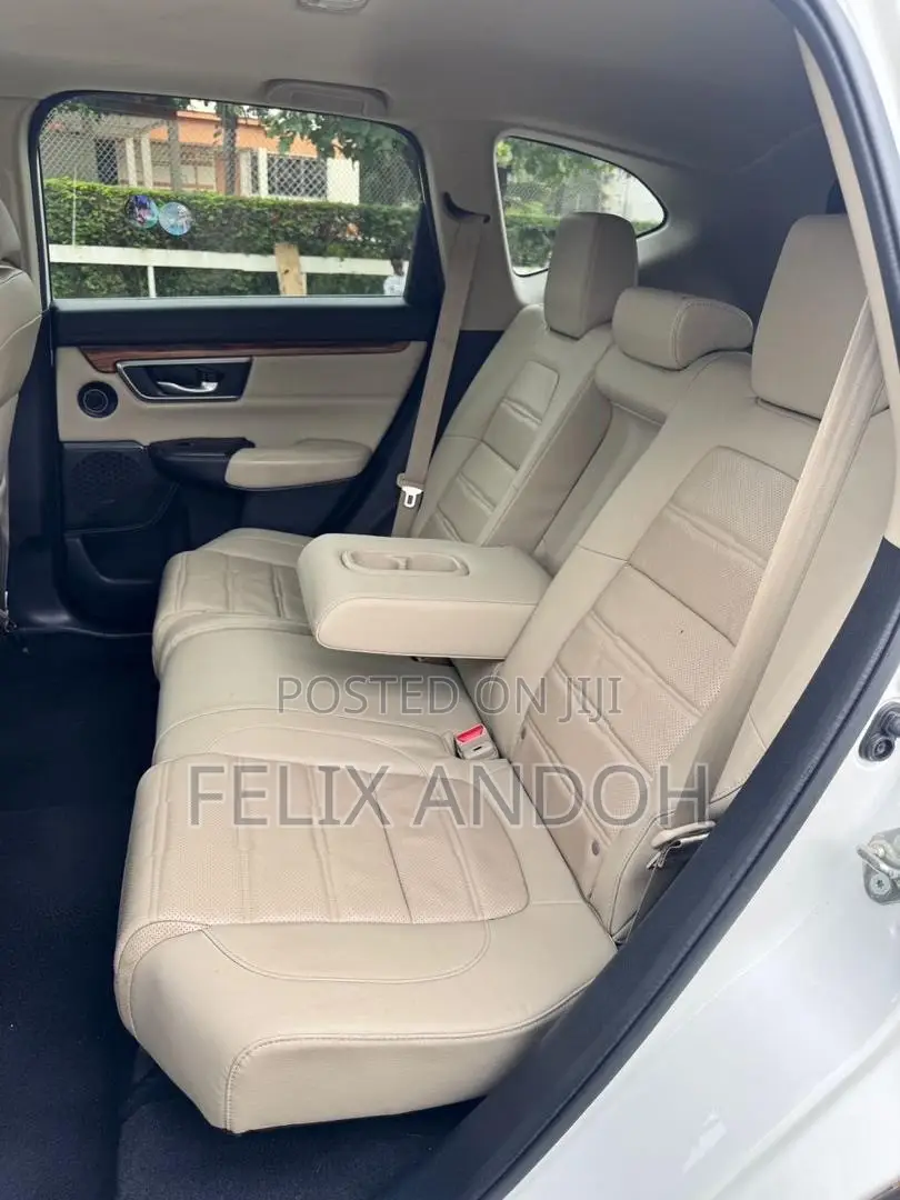 Honda CR-V Touring 4dr SUV AWD (1.5L 4cyl CVT) 2017 White
