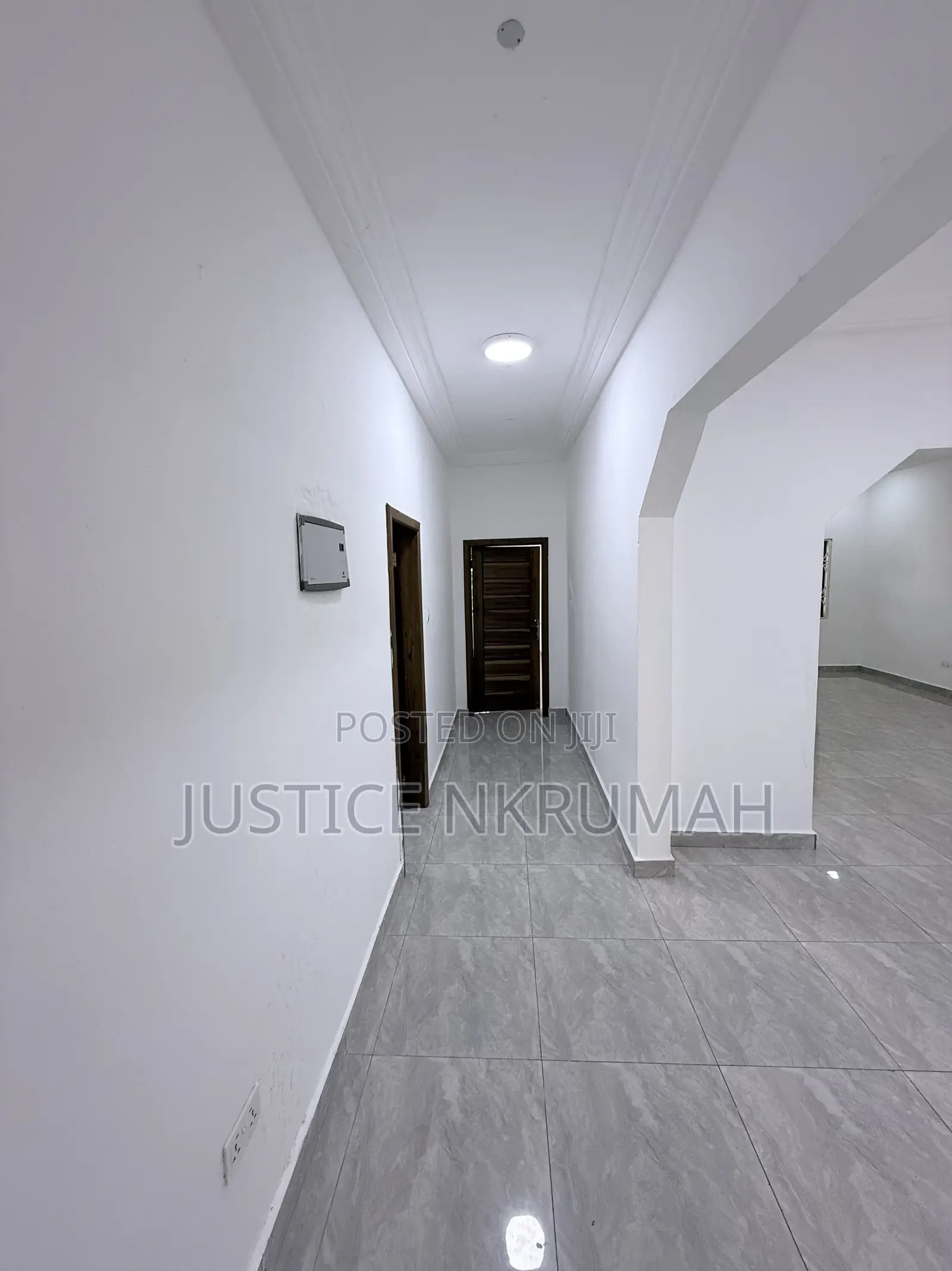 2bdrm Apartment in Mr Justice Estate, Bortiano for rent