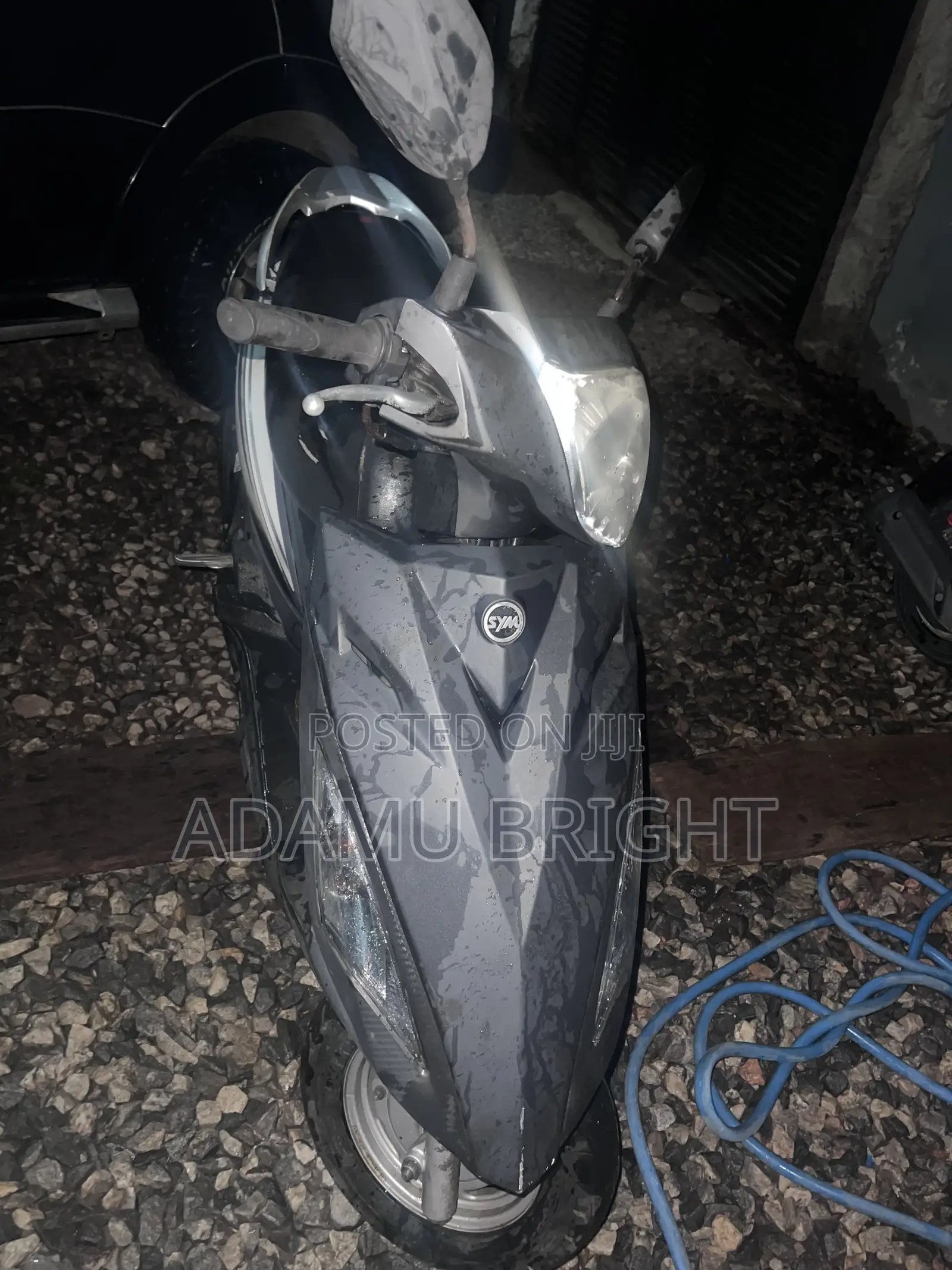 SYM Mio 2019 Black