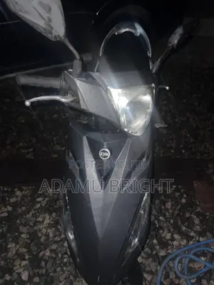SYM Mio 2019 Black