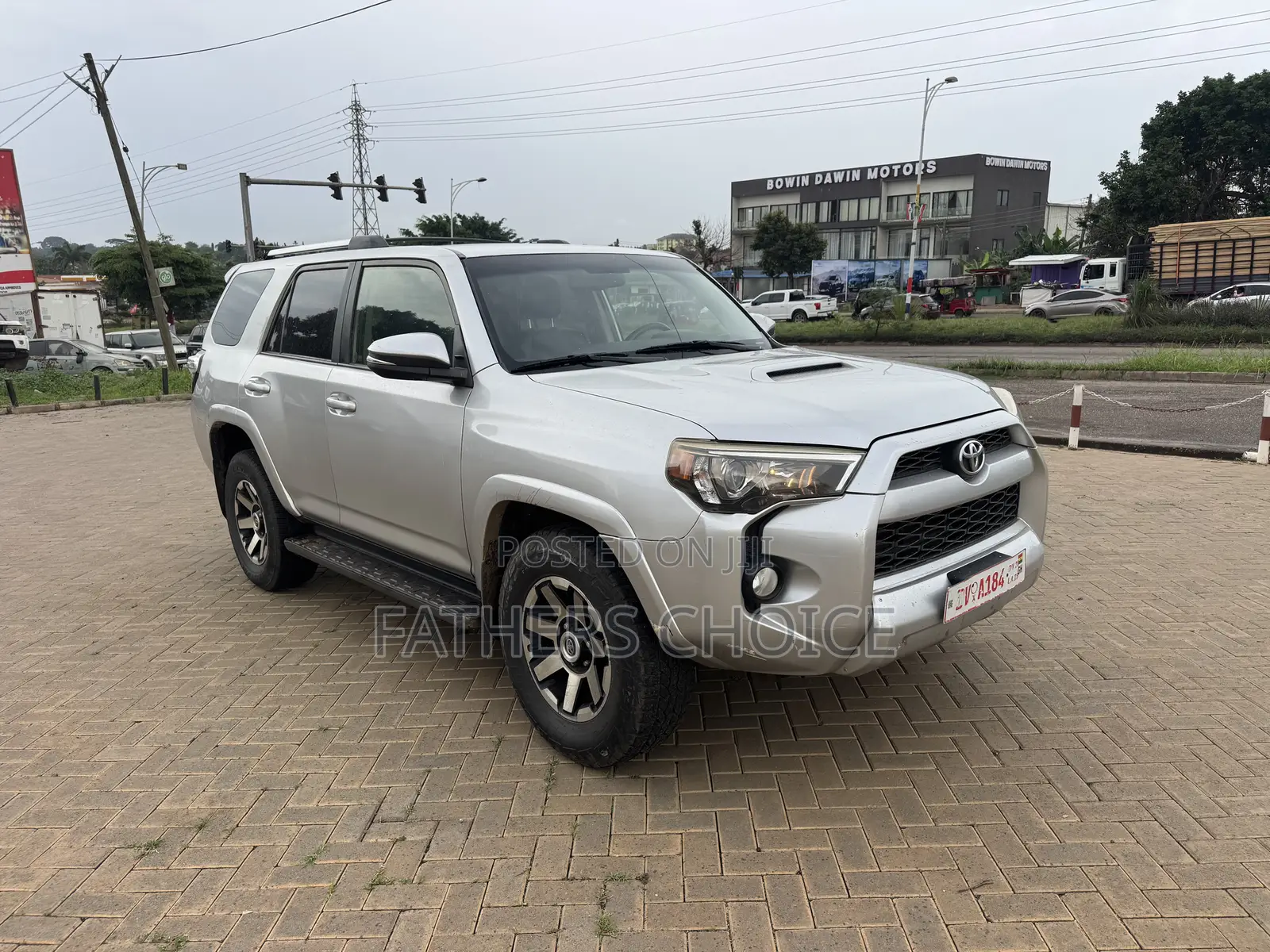 Toyota 4-Runner TRD Off Road 4dr 4x4 (4.0L 6cyl 5A) 2017 Silver