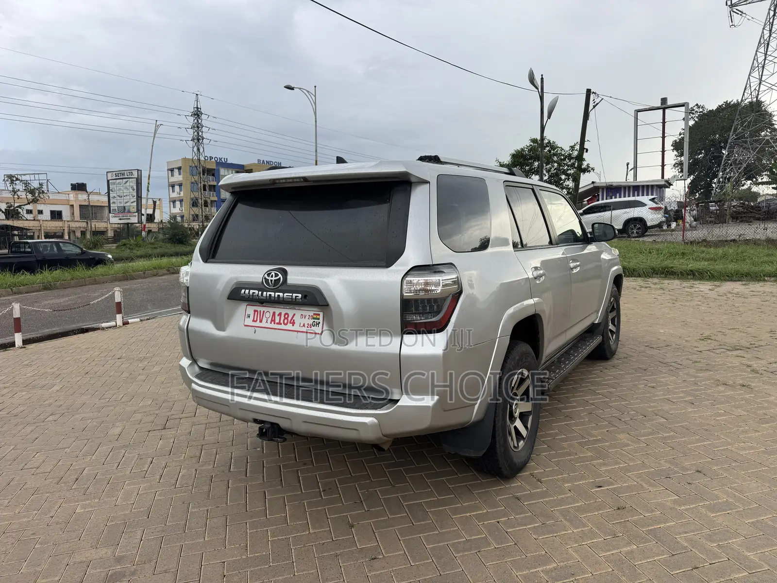 Toyota 4-Runner TRD Off Road 4dr 4x4 (4.0L 6cyl 5A) 2017 Silver
