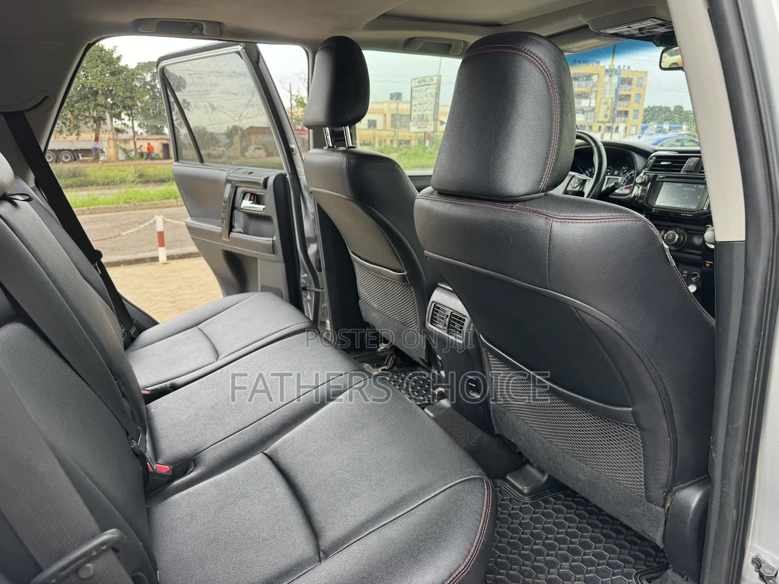 Toyota 4-Runner TRD Off Road 4dr 4x4 (4.0L 6cyl 5A) 2017 Silver