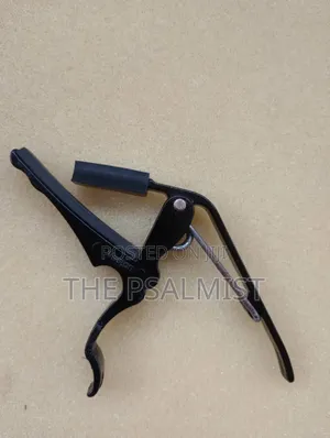 Veston Capo for Guitars