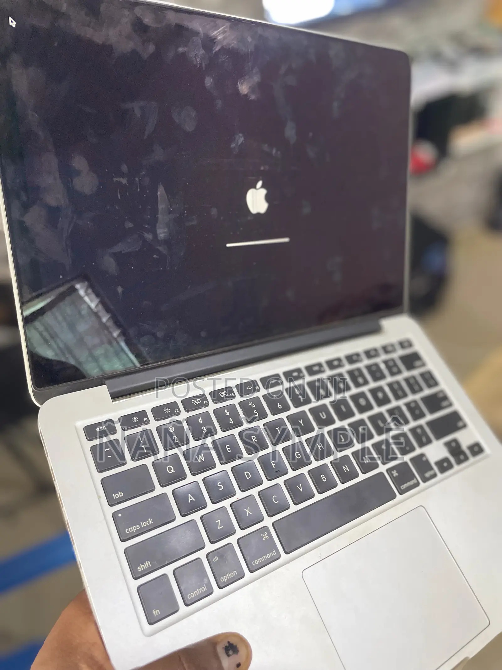 Laptop Apple MacBook Pro 2015 8GB Intel Core i5 SSD 256GB