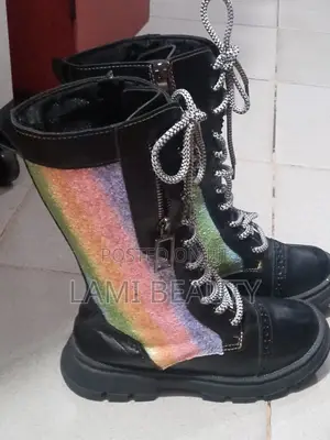 Unisex High Top Boots Size 35