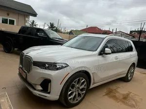 BMW X7 xDrive40i 2020 White