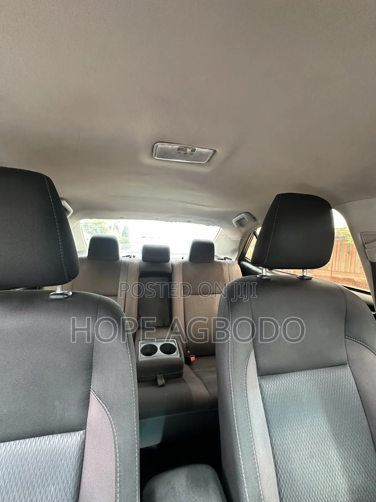 Toyota Corolla LE ECO w/Package 1 4dr Sedan (1.8L 4cyl CVT) 2017 Gray