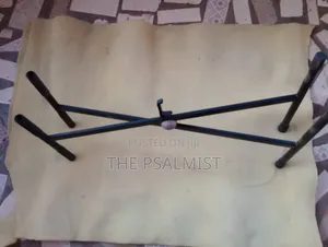 Clifton Keyboard Stand 101199