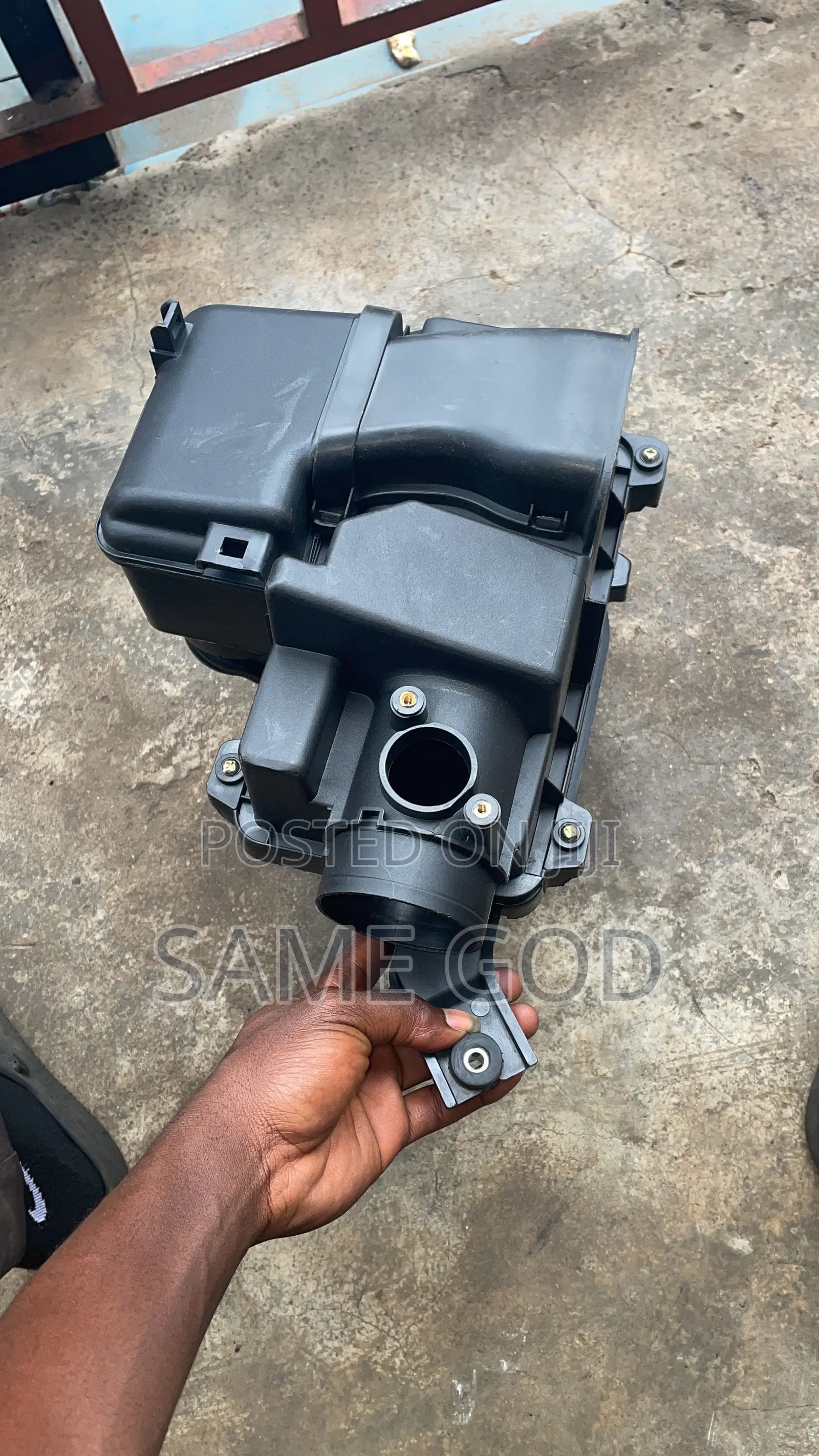 Honda CRV 17-21Aircleaner Box