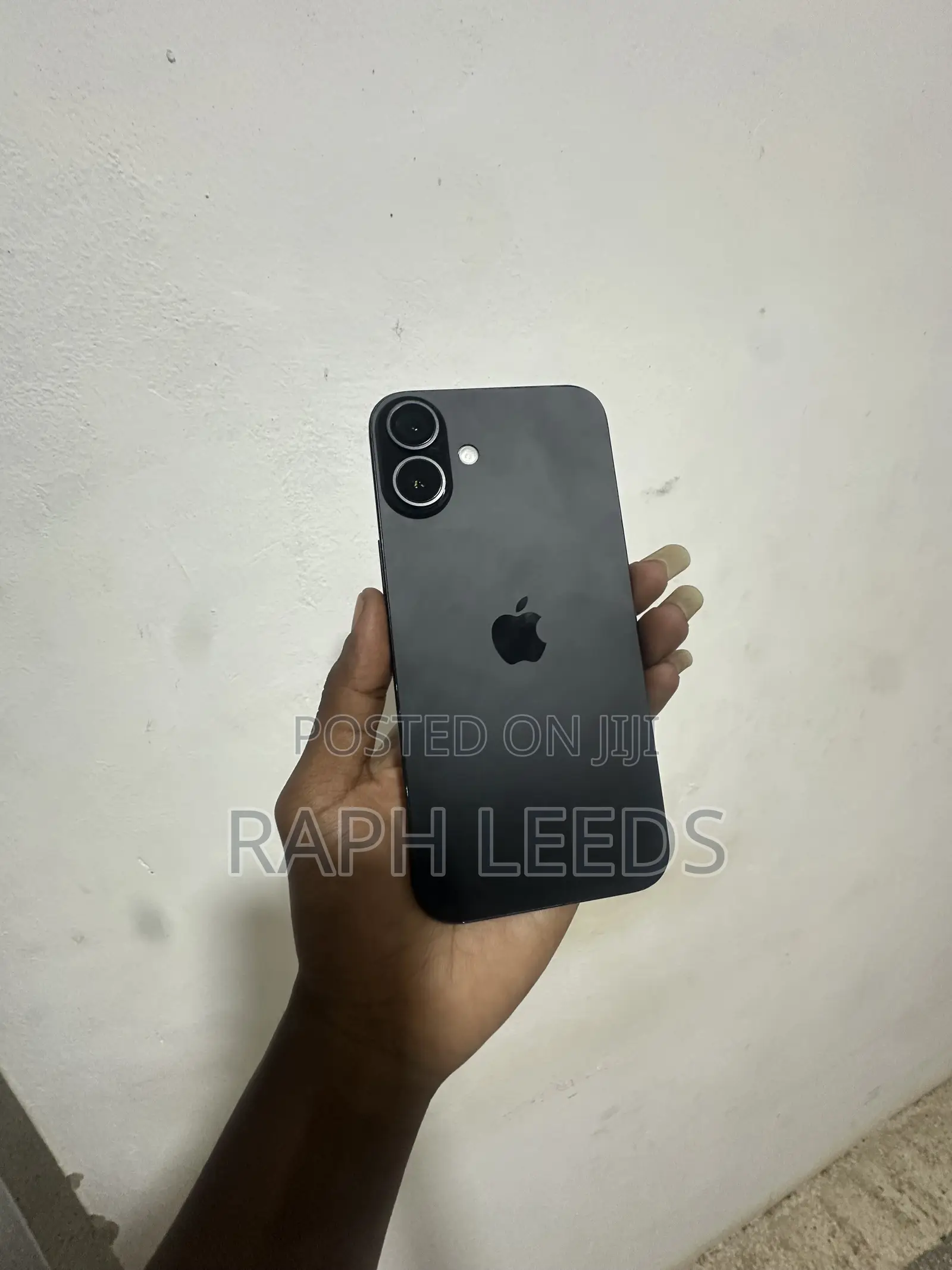 New Apple iPhone 16 Plus 128 GB Black
