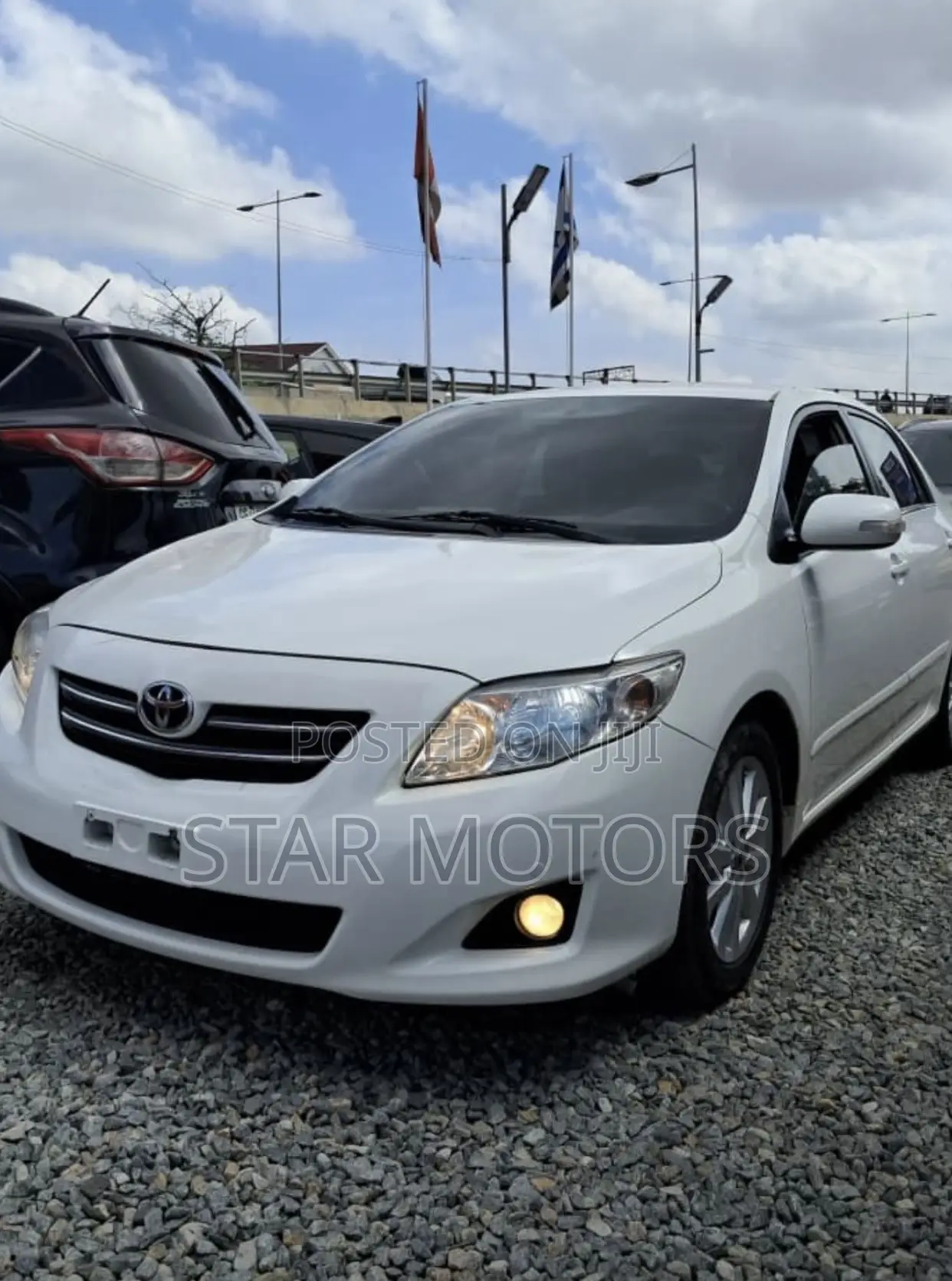 Toyota Corolla Altis 2010 White