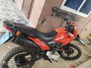 Royal RY125 2020 Orange