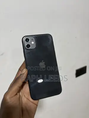 Apple iPhone 11 64 GB Black