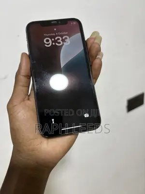 Apple iPhone 11 64 GB Black