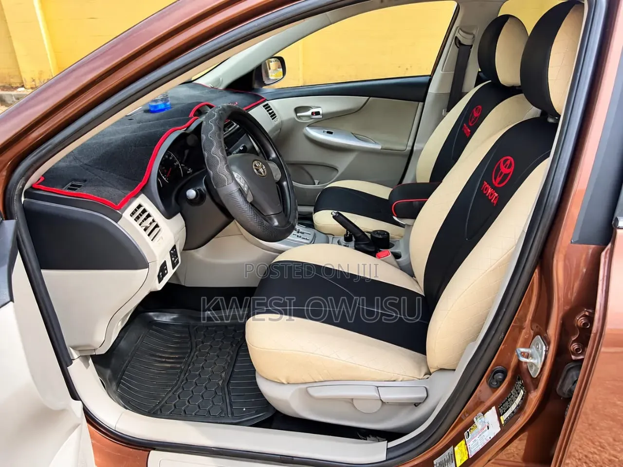 Toyota Corolla LE Special Edition 4dr Sedan (1.8L 4cyl 4A) 2013 Brown