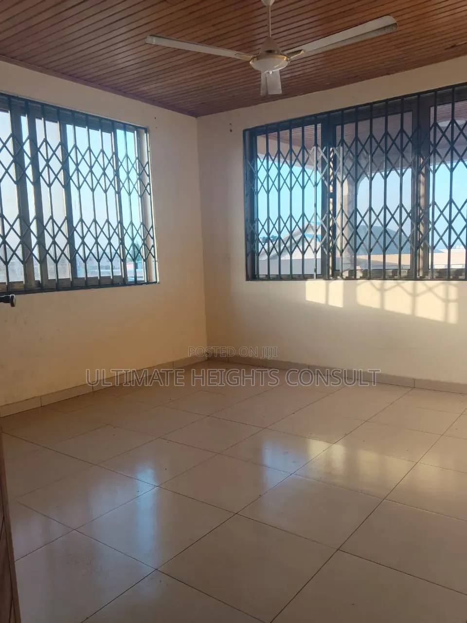 2bdrm Apartment in Lapaz, Abrantie for rent