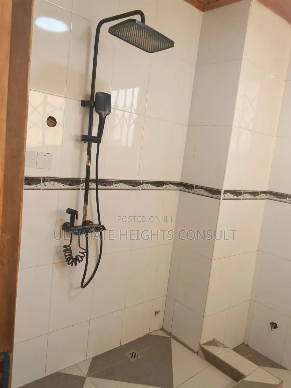 2bdrm Apartment in Lapaz, Abrantie for rent