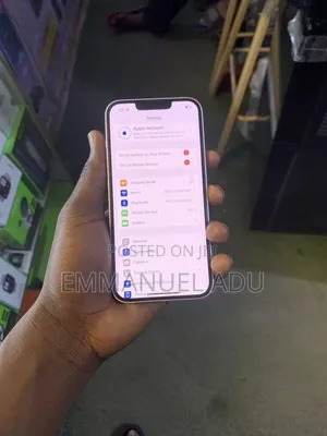 Apple iPhone 13 128 GB White