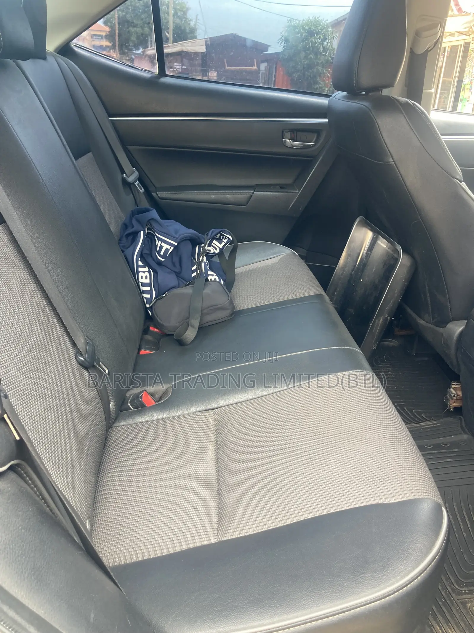 Toyota Corolla S 4dr Sedan (1.8L 4cyl CVT) 2015 Gray