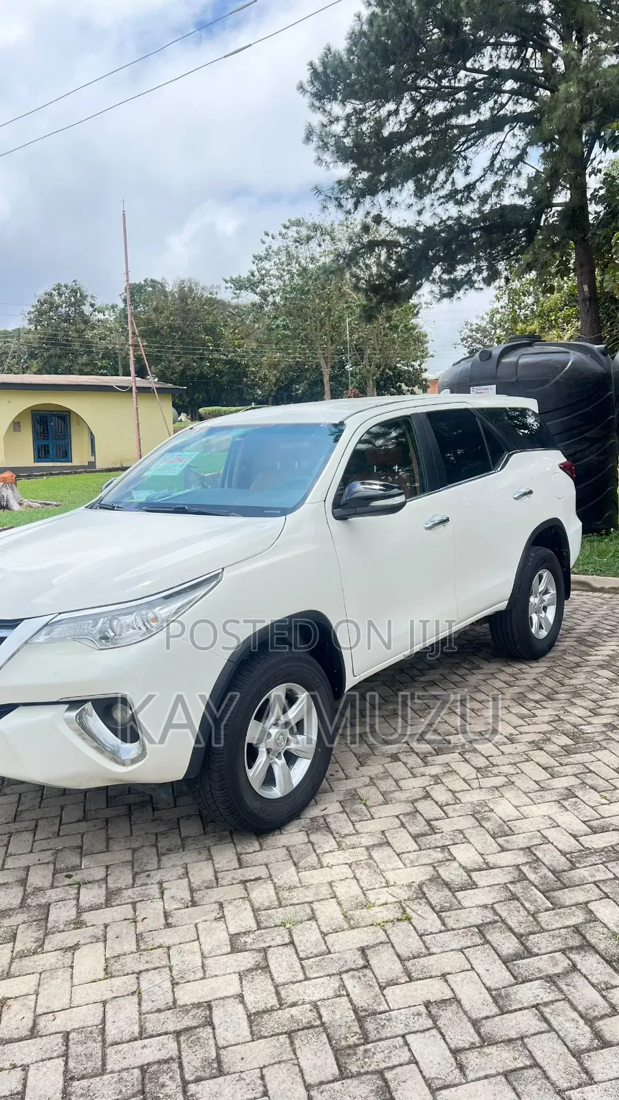 Toyota Fortuner 2.7 AWD 2019 White