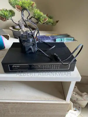TP-Link 16 Port 10/100mbps Unmanaged Gigabit Switch