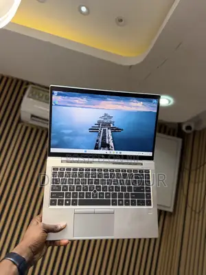Laptop HP EliteBook 845 G8 16GB AMD Ryzen 5 SSD 256GB