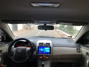 Toyota Corolla 2010 Black