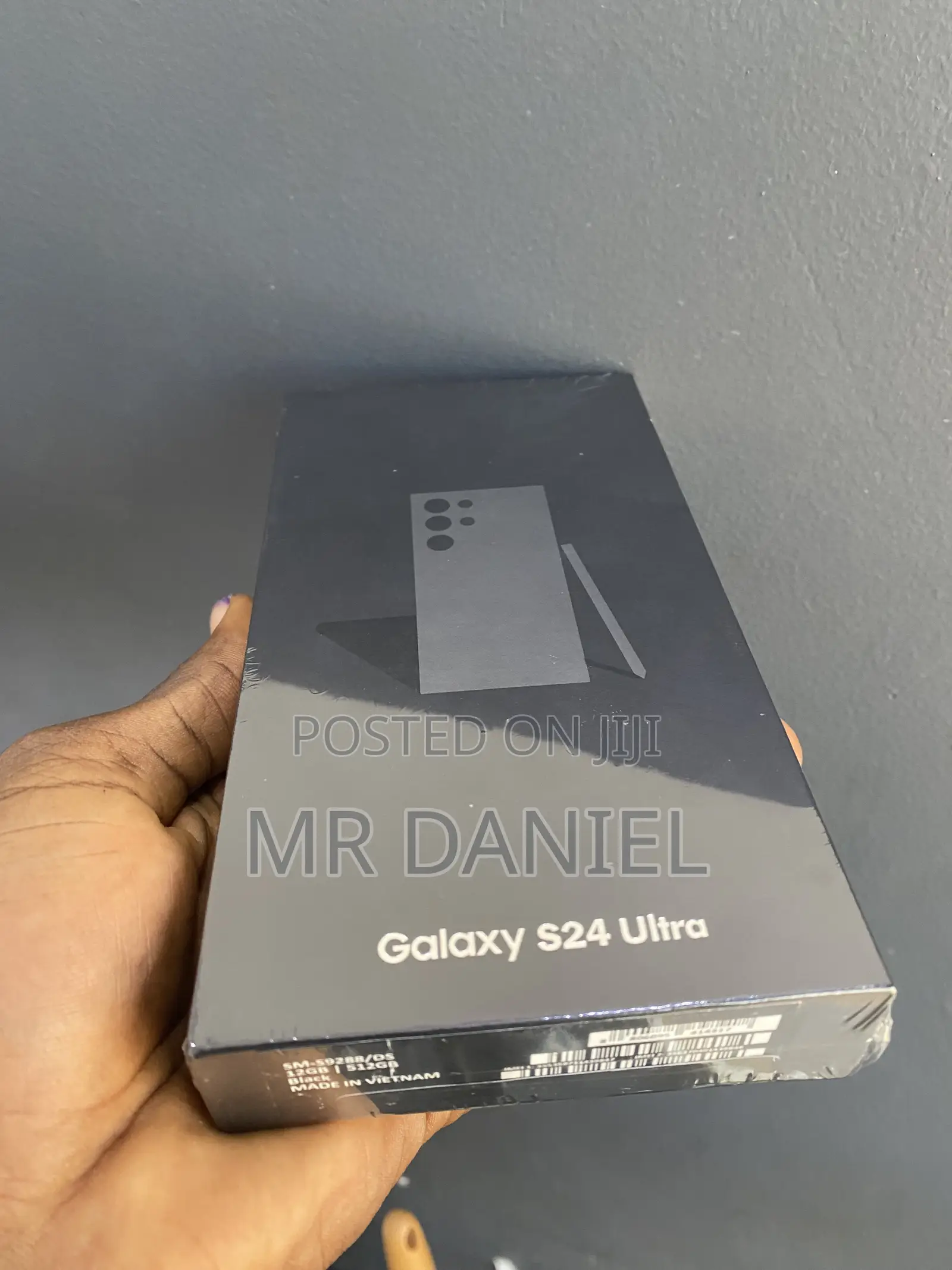 New Samsung Galaxy S24 Ultra 1 TB Gray