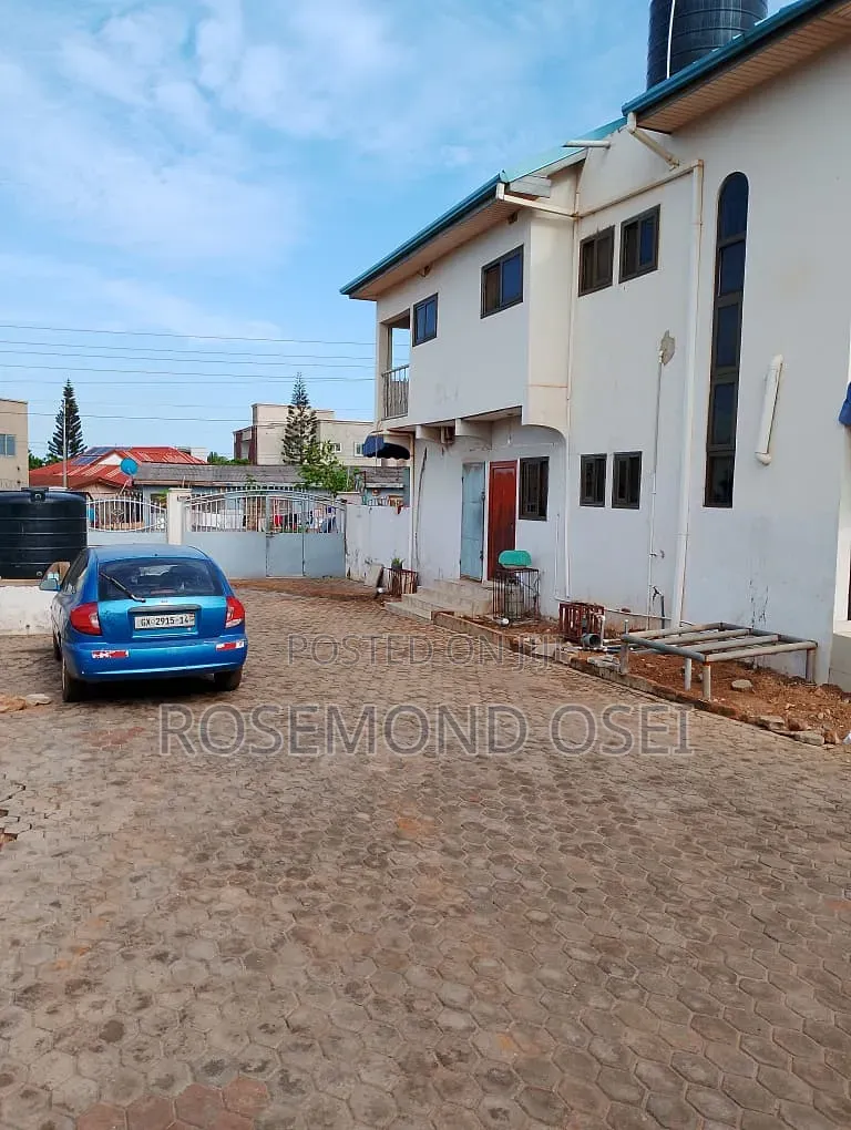 3bdrm House in Ogbojo, American House for rent