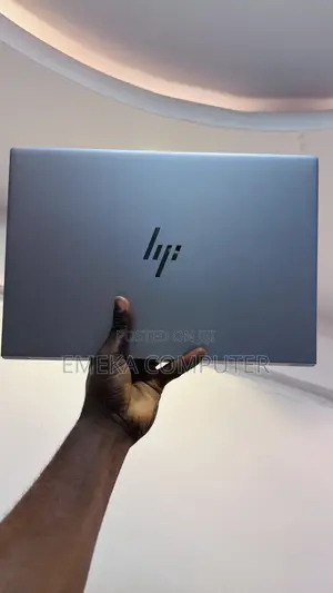 Laptop HP ZBook 16 Studio G10 32GB Intel Core i9 SSD 512GB