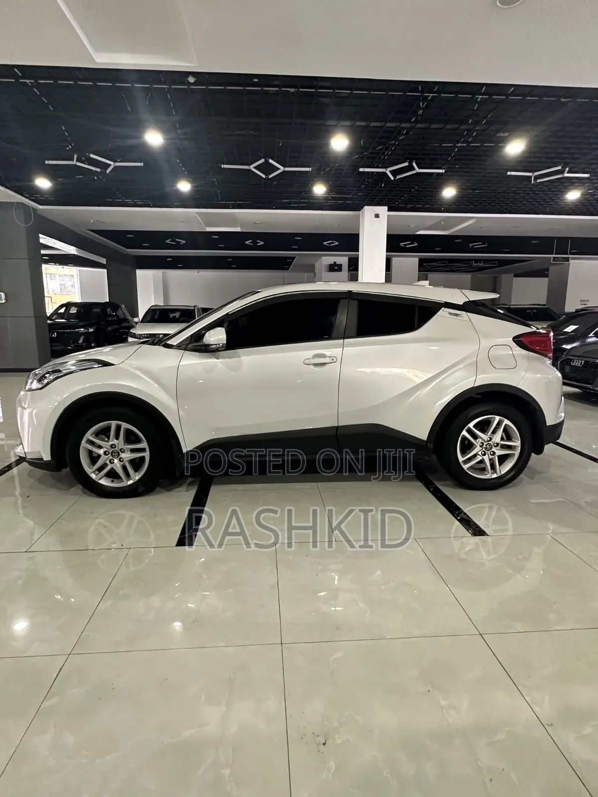 Toyota C-HR 2021 White