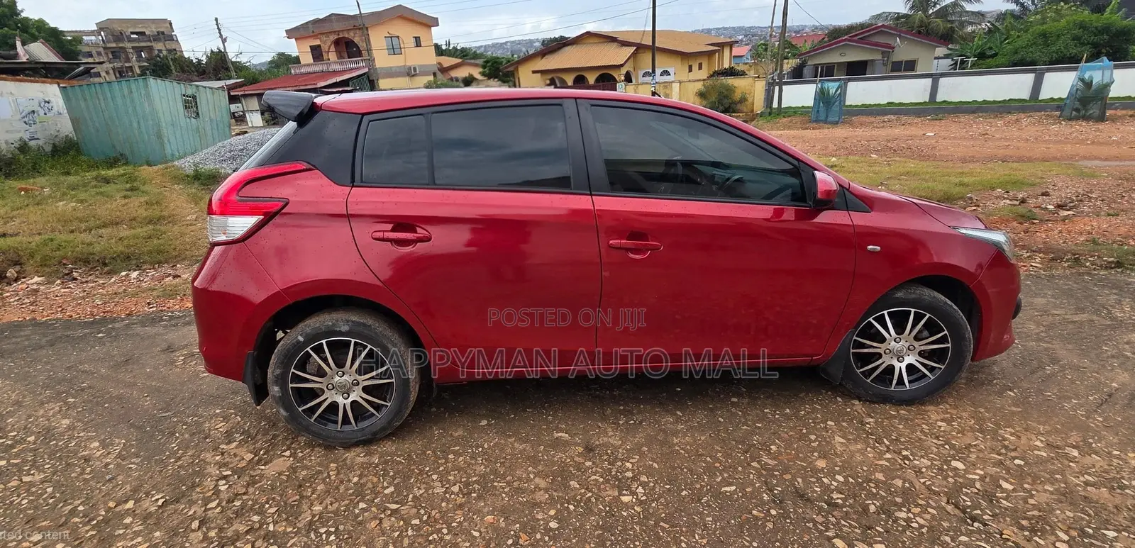 Toyota Yaris L Hatchback 5dr 2016 Red