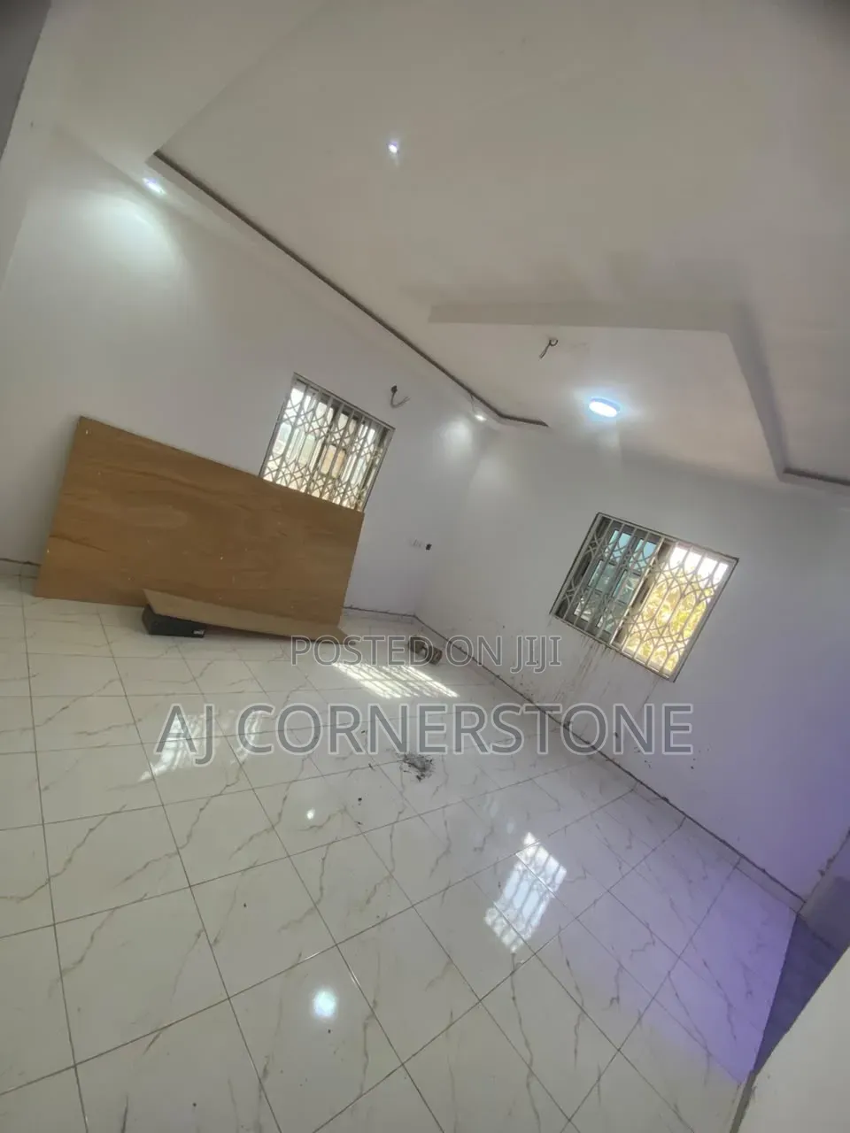 3bdrm Apartment in Last Stop for rent